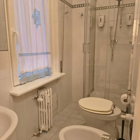 Maison Piramide Apartment *