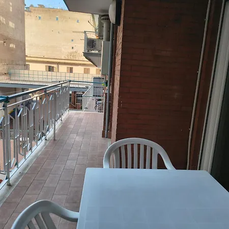 Maison Piramide Appartement *