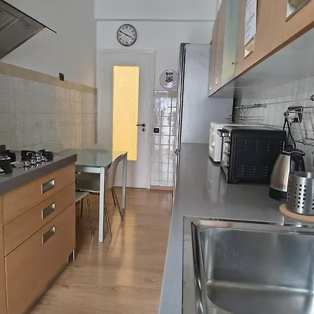 Maison Piramide Appartement Rome