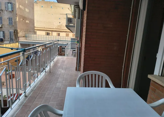 Maison Piramide Apartment *